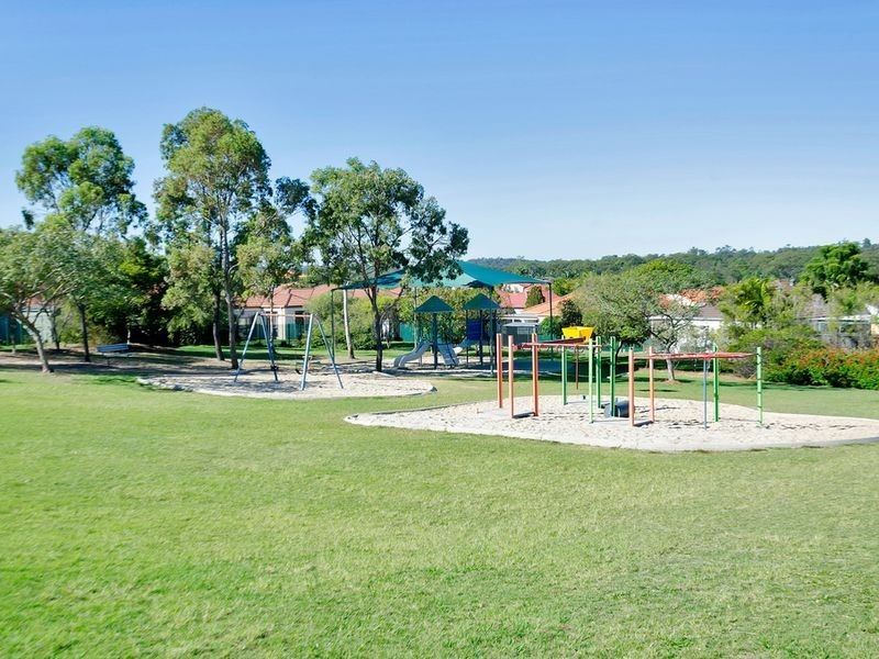 23 Howland Circuit, Pacific Pines QLD 4211