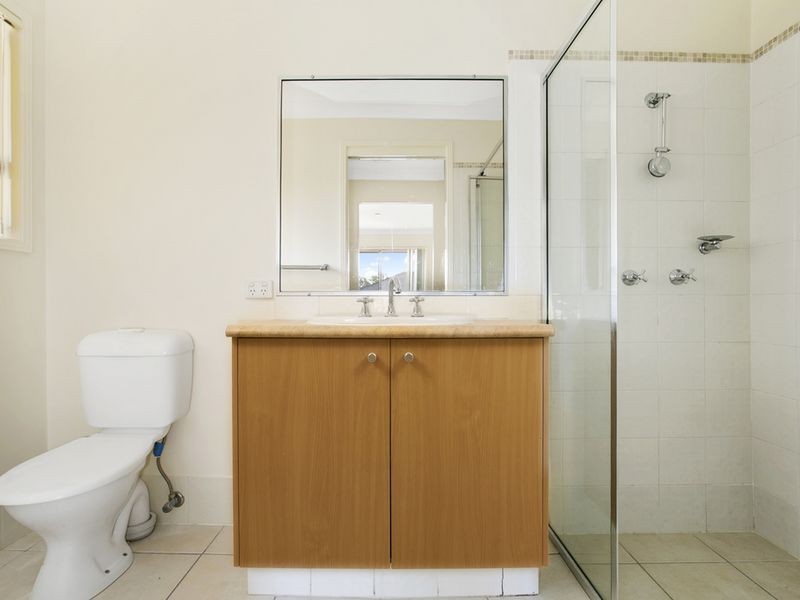 25 Penrhyn Street, Pacific Pines QLD 4211