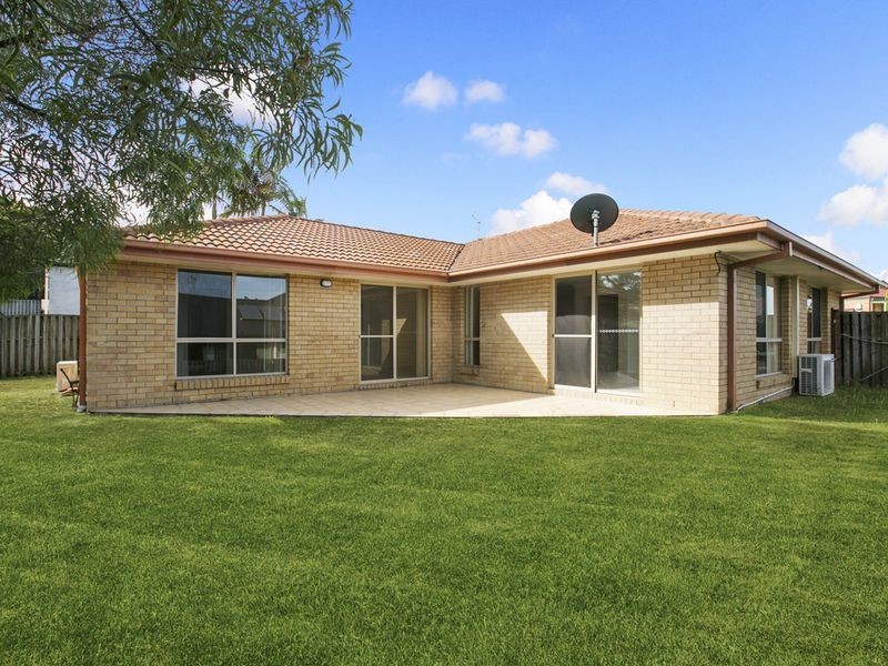 25 Penrhyn Street, Pacific Pines QLD 4211