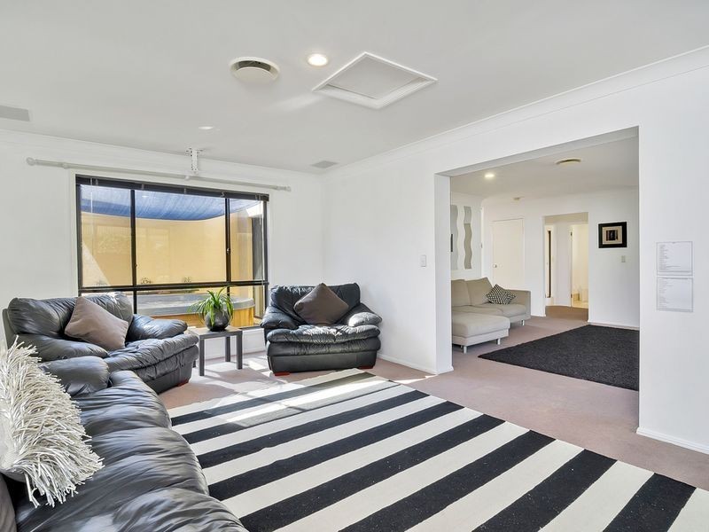 23-27 Glade Drive, Gaven QLD 4211