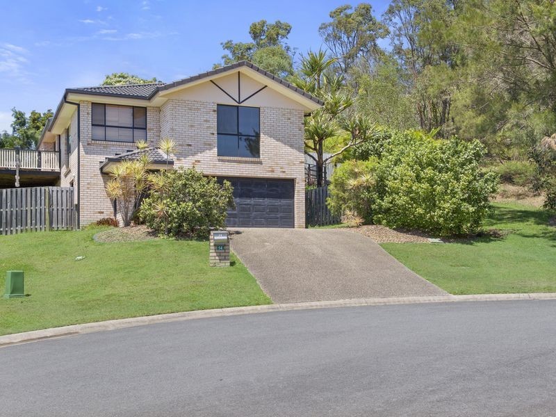 14 Amanu Crescent, Pacific Pines QLD 4211