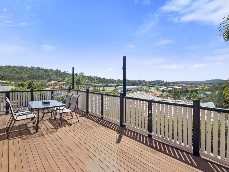 14 Amanu Crescent, Pacific Pines QLD 4211