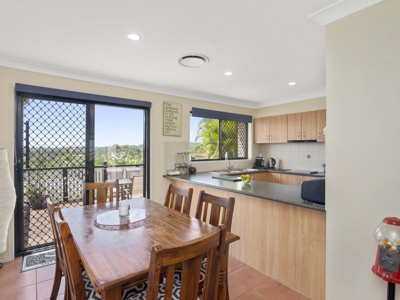 14 Amanu Crescent, Pacific Pines QLD 4211