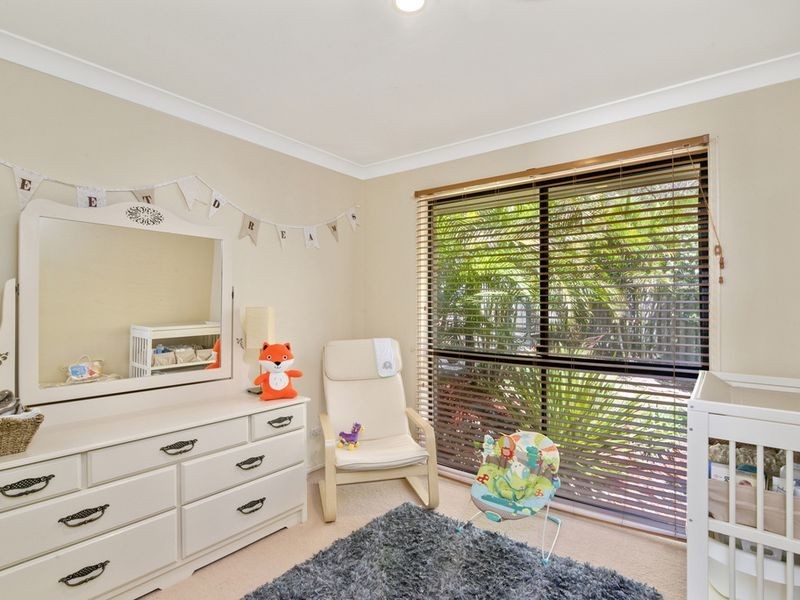 14 Amanu Crescent, Pacific Pines QLD 4211