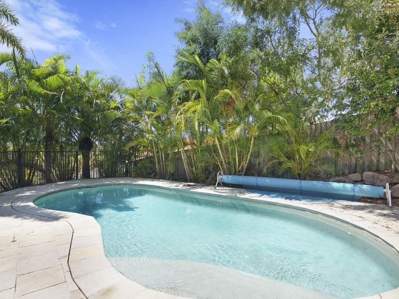 14 Amanu Crescent, Pacific Pines QLD 4211