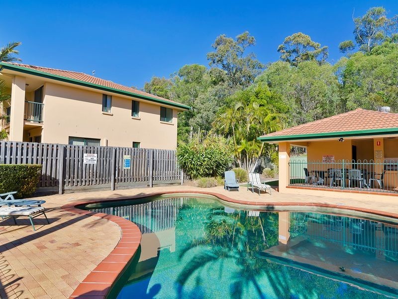 9/156 Greenacre Drive, Arundel QLD 4214