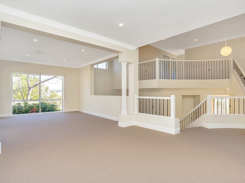 51 Hillary Circuit, Pacific Pines QLD 4211