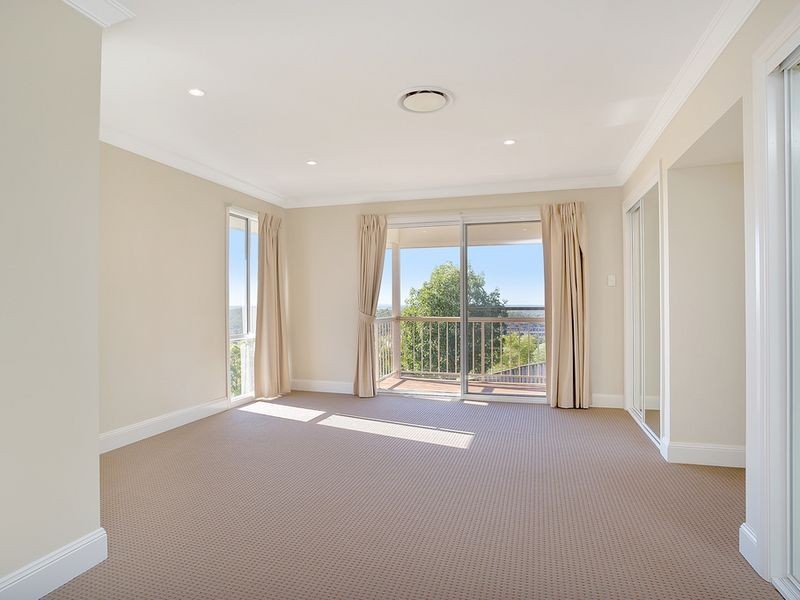 51 Hillary Circuit, Pacific Pines QLD 4211