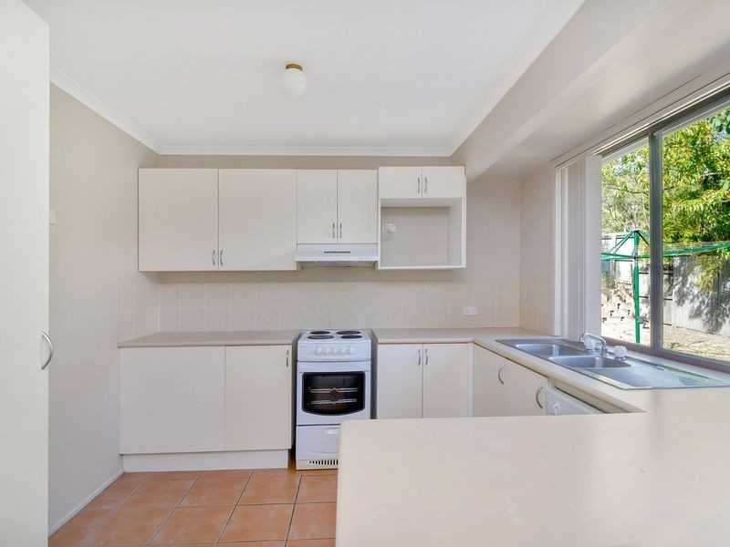 97 Village Way, Oxenford QLD 4210