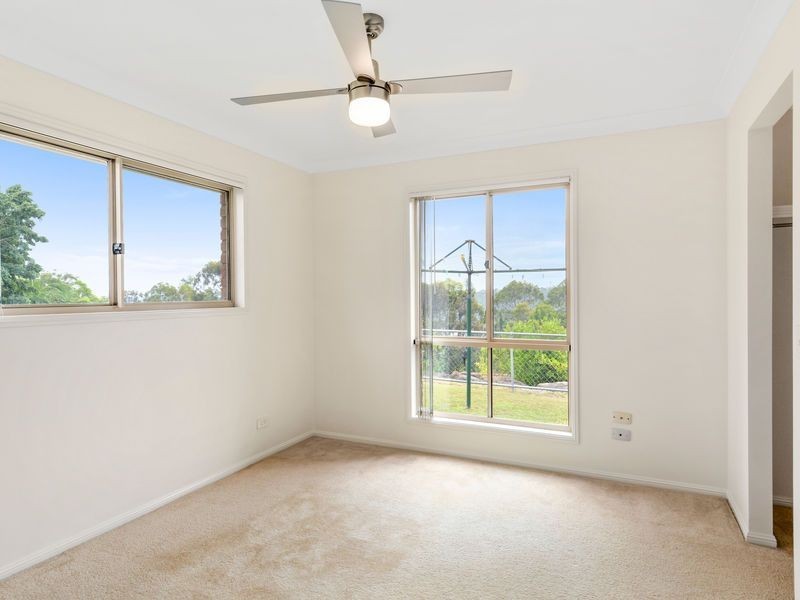 25 Crestridge Crescent, Oxenford QLD 4210