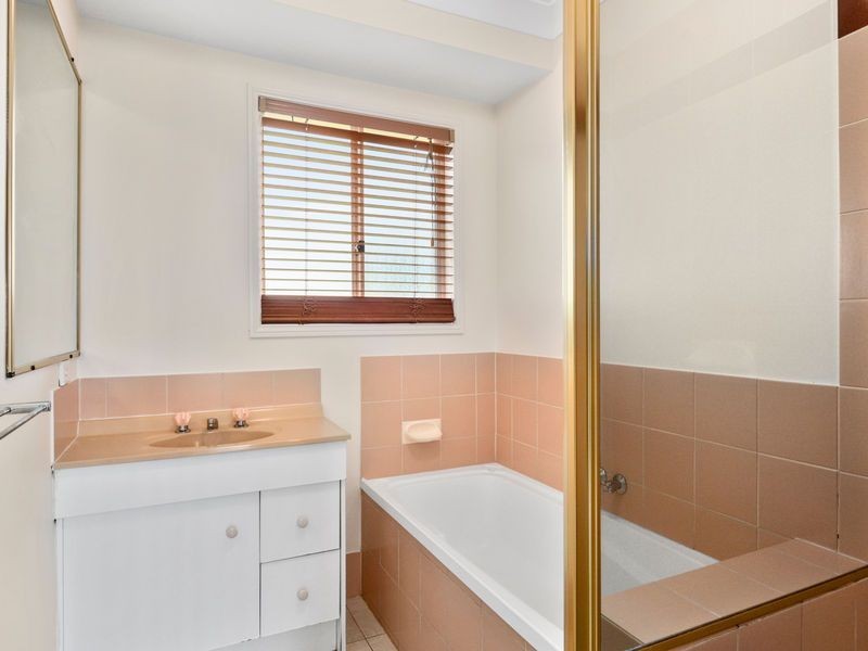 25 Crestridge Crescent, Oxenford QLD 4210