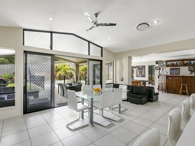 80 Diamantina Circuit, Pacific Pines QLD 4211