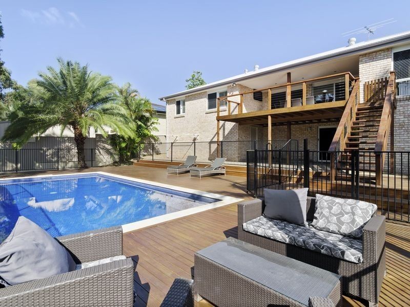 28 Tristania Way, Highland Park QLD 4211