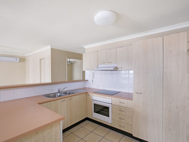 3/1 Santa Isobel Boulevard, Pacific Pines QLD 4211