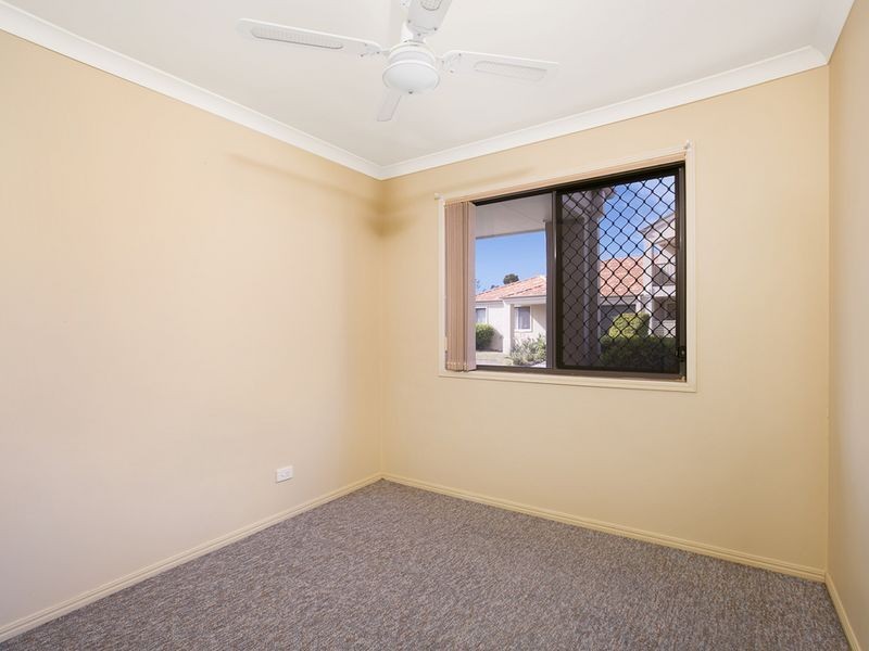 3/1 Santa Isobel Boulevard, Pacific Pines QLD 4211