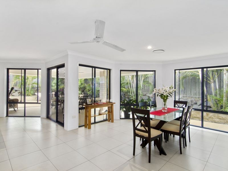 53 Victoria Drive, Pacific Pines QLD 4211