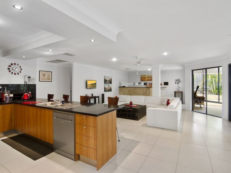 53 Victoria Drive, Pacific Pines QLD 4211