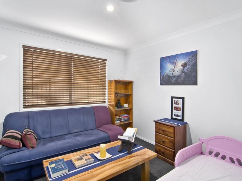 53 Victoria Drive, Pacific Pines QLD 4211