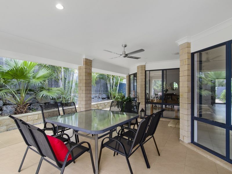 53 Victoria Drive, Pacific Pines QLD 4211