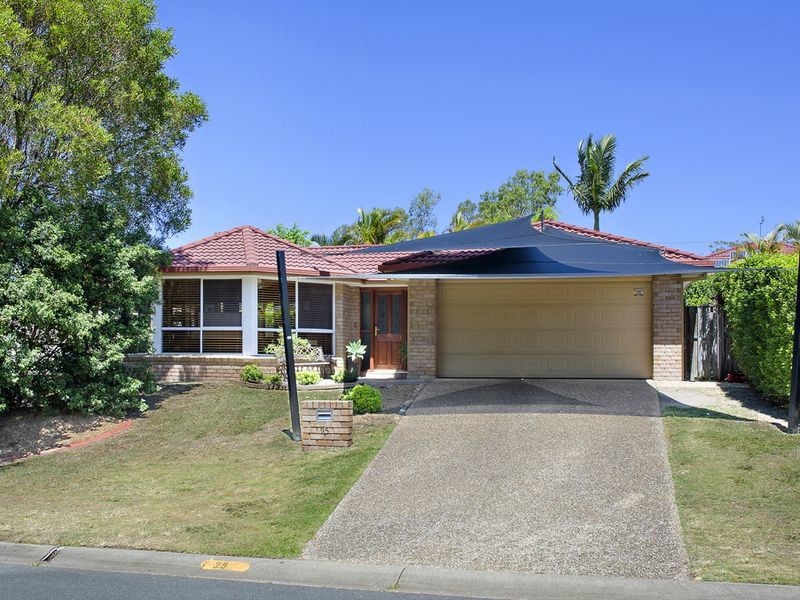 25 Galapagos Way, Pacific Pines QLD 4211