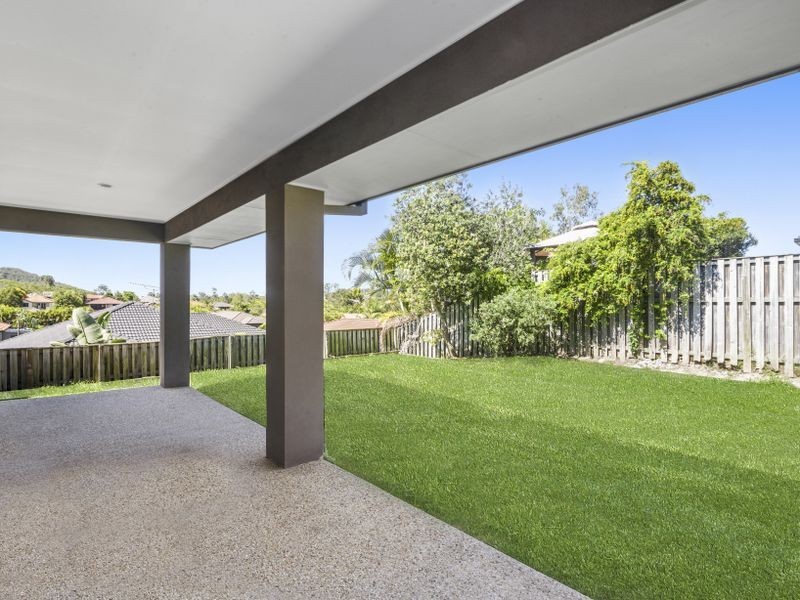 71 Cossington Circuit, Maudsland QLD 4210