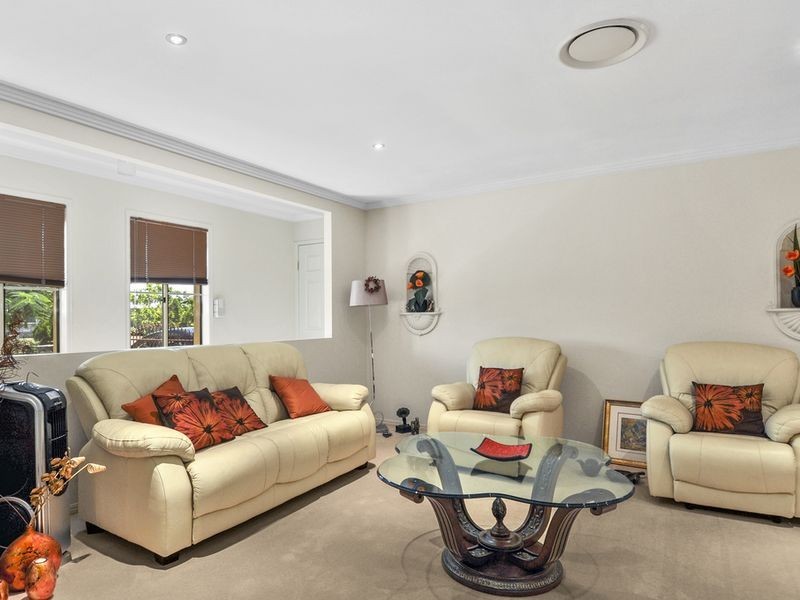 120 Santa Isobel Boulevard, Pacific Pines QLD 4211