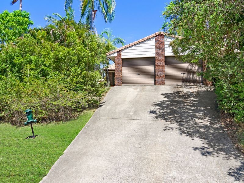 2/18 Callistemon Court, Arundel QLD 4214