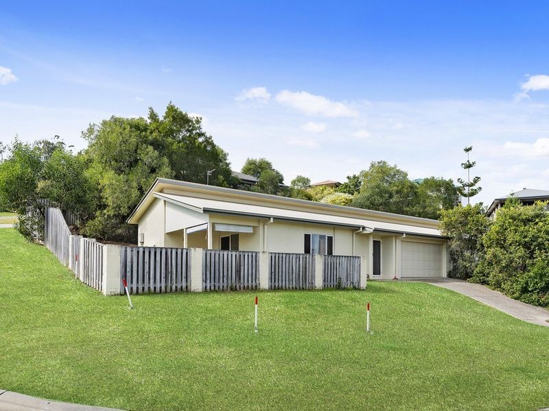 14 Pritchard Court, Pacific Pines QLD 4211