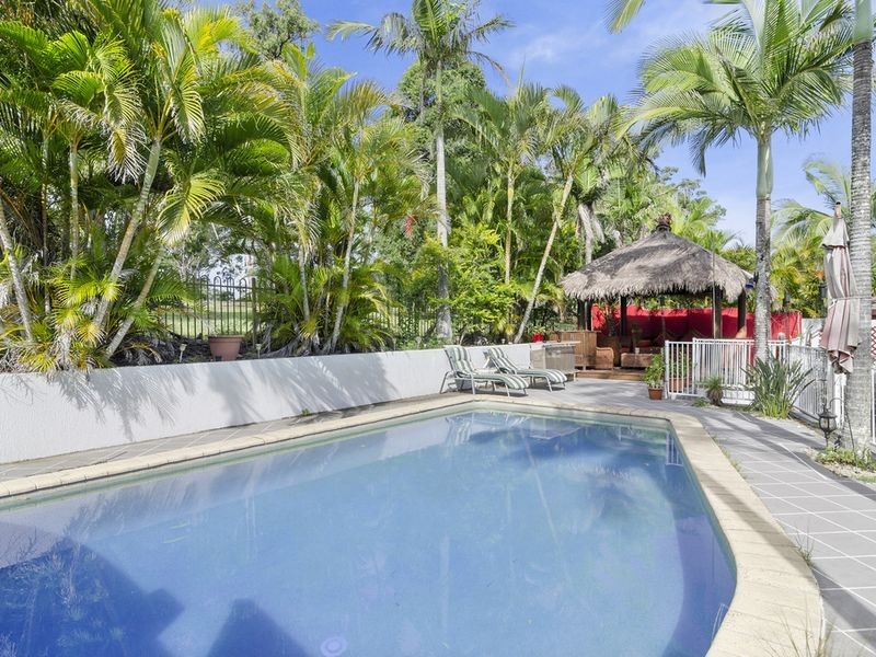 19 Chichester Drive, Arundel QLD 4214