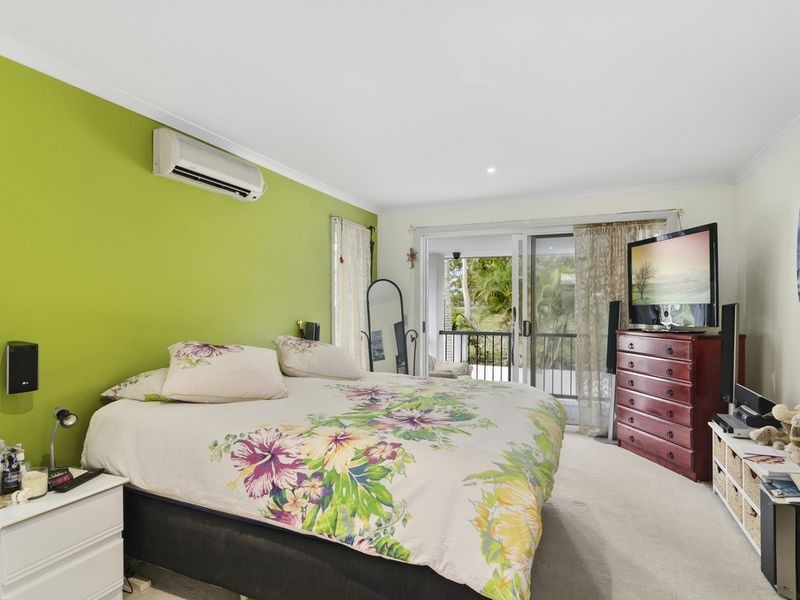 19 Chichester Drive, Arundel QLD 4214