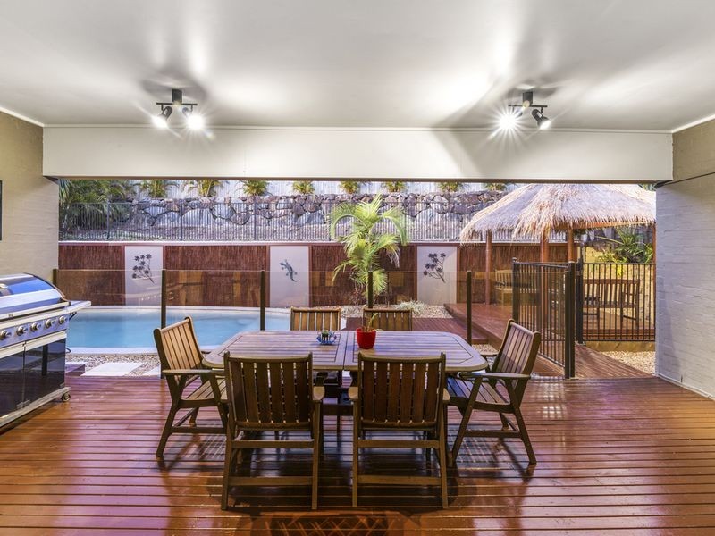 22 Angourie Crescent, Pacific Pines QLD 4211