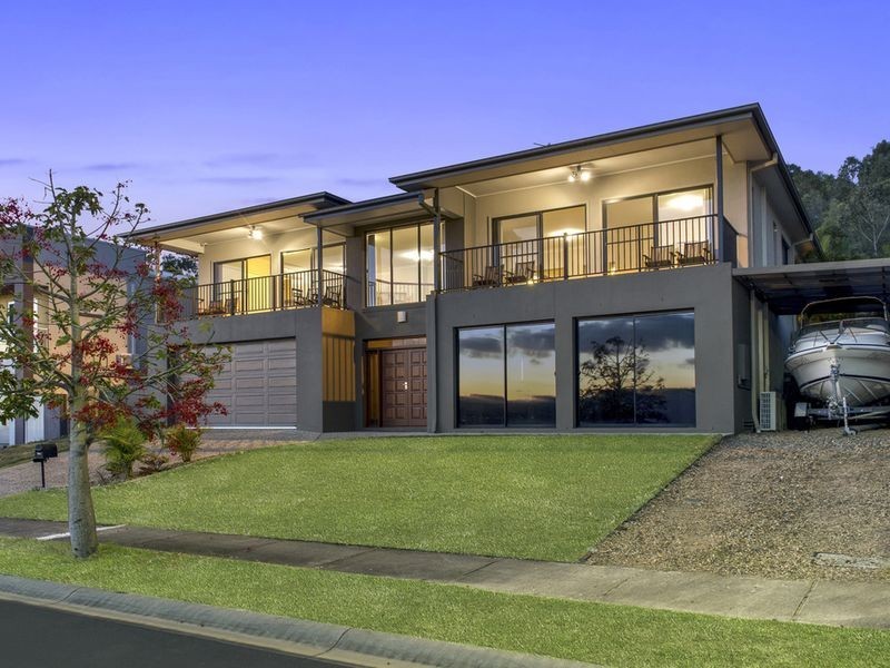 22 Angourie Crescent, Pacific Pines QLD 4211