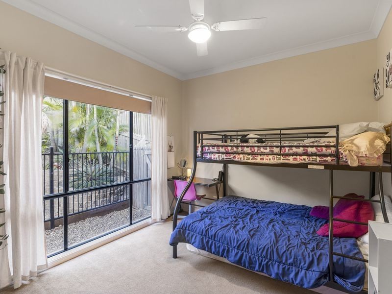 22 Angourie Crescent, Pacific Pines QLD 4211