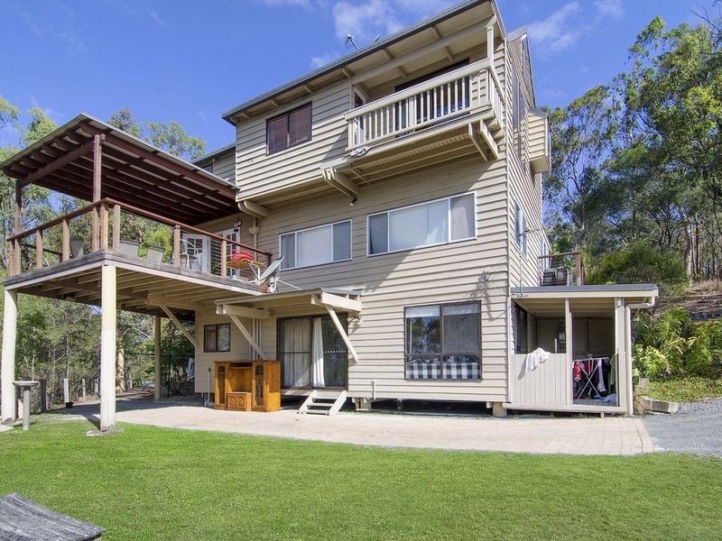 90 Holyrood Road, Maudsland QLD 4210