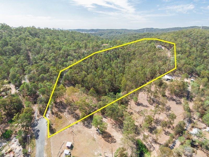 90 Holyrood Road, Maudsland QLD 4210