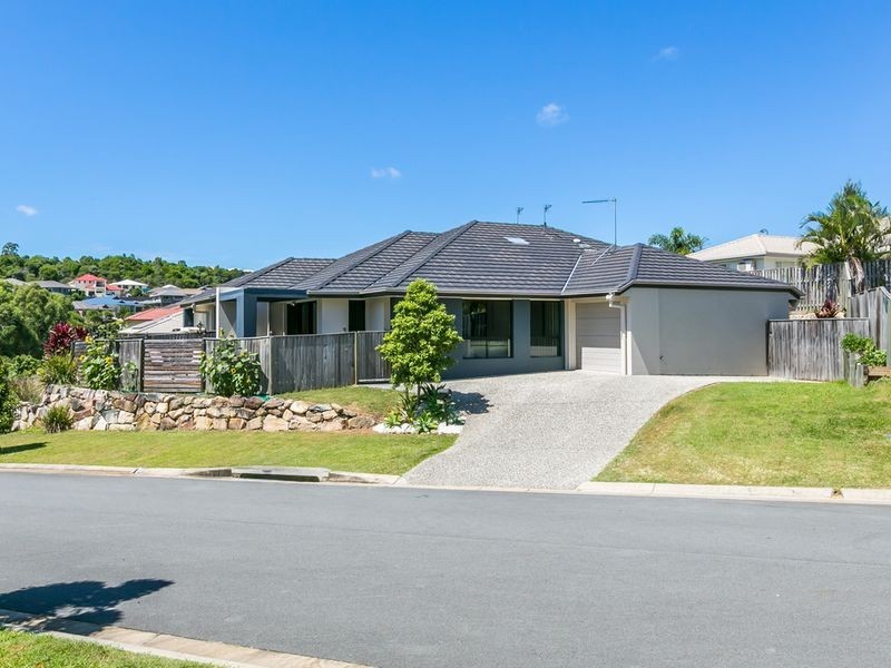 2/43 Barradeen Circuit, Pacific Pines QLD 4211