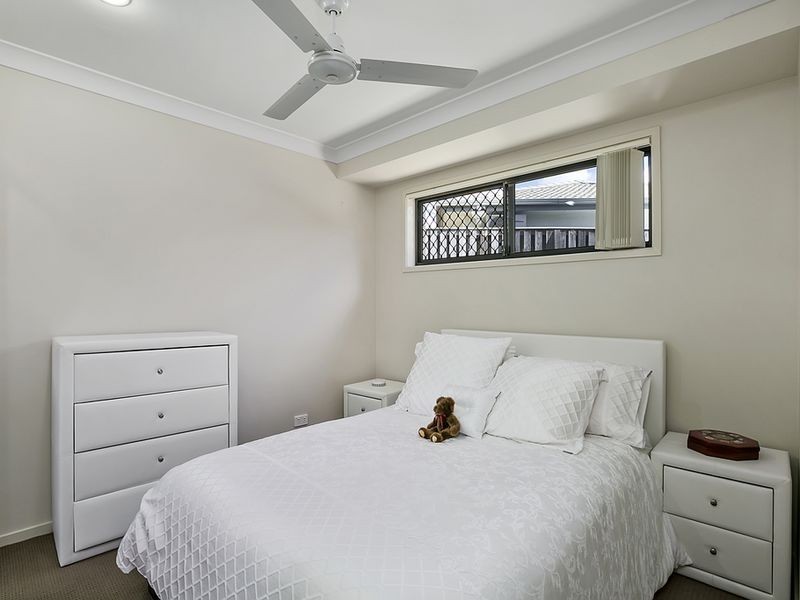 2/43 Barradeen Circuit, Pacific Pines QLD 4211