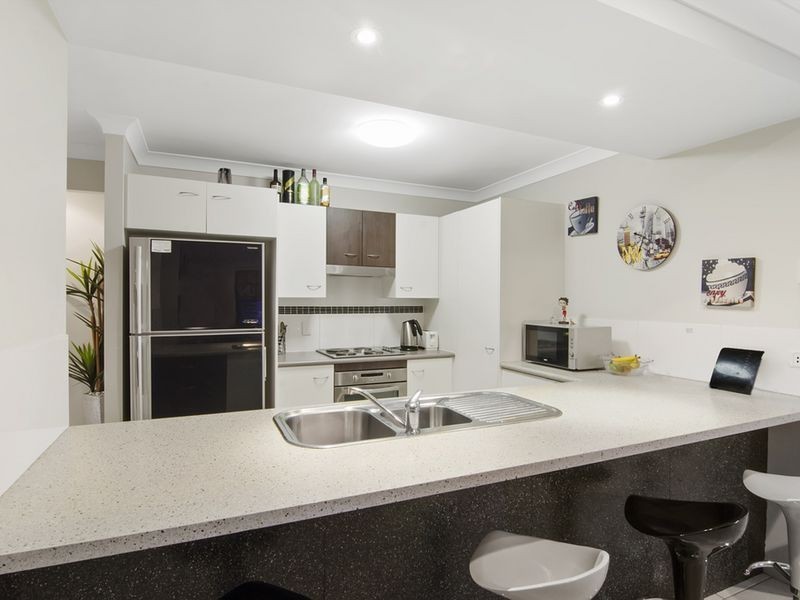 3 Stockdale Street, Pacific Pines QLD 4211