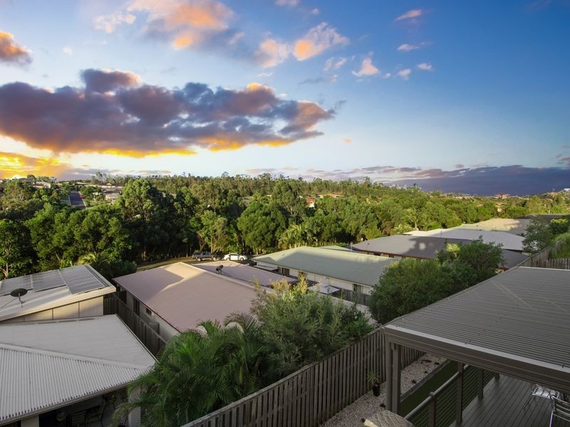 3 Stockdale Street, Pacific Pines QLD 4211