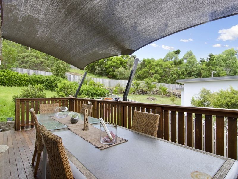 28 Angourie Crescent, Pacific Pines QLD 4211