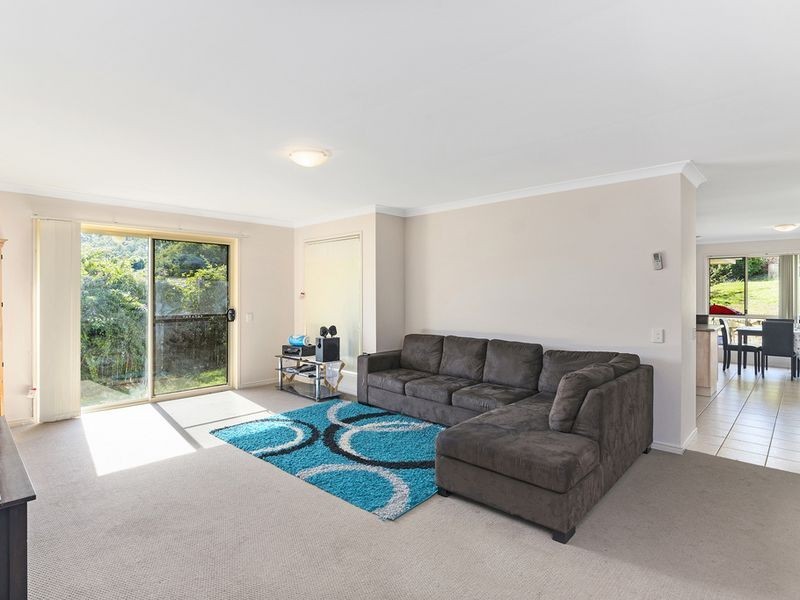 36 Pinevale Drive, Oxenford QLD 4210