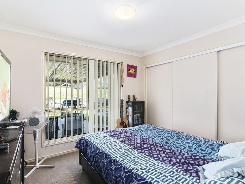 36 Pinevale Drive, Oxenford QLD 4210