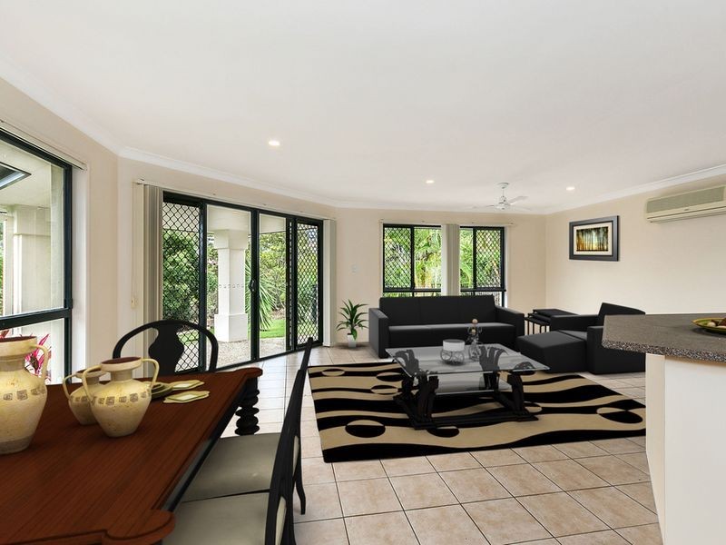 2 Springwood Avenue, Pacific Pines QLD 4211