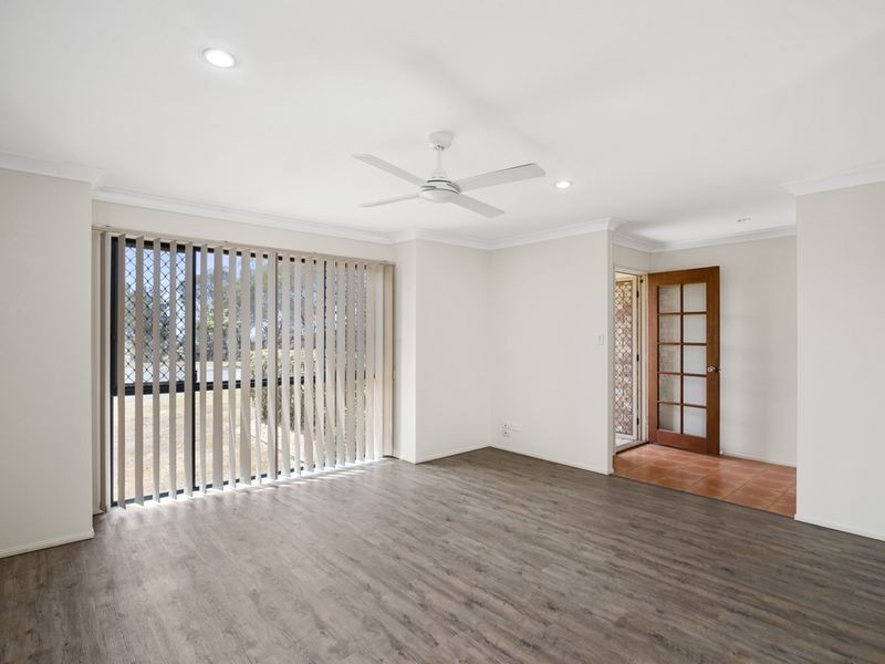 25 Hatutu Street, Pacific Pines QLD 4211