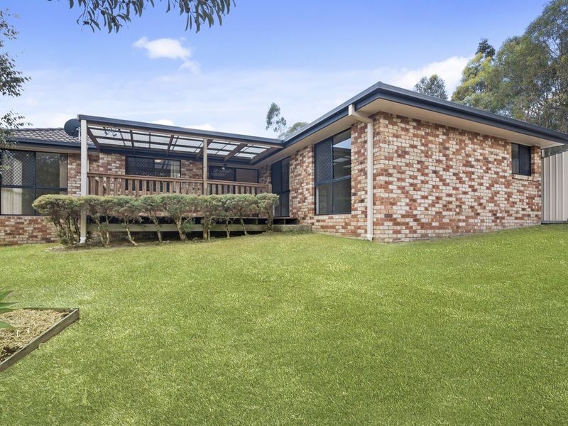 25 Hatutu Street, Pacific Pines QLD 4211