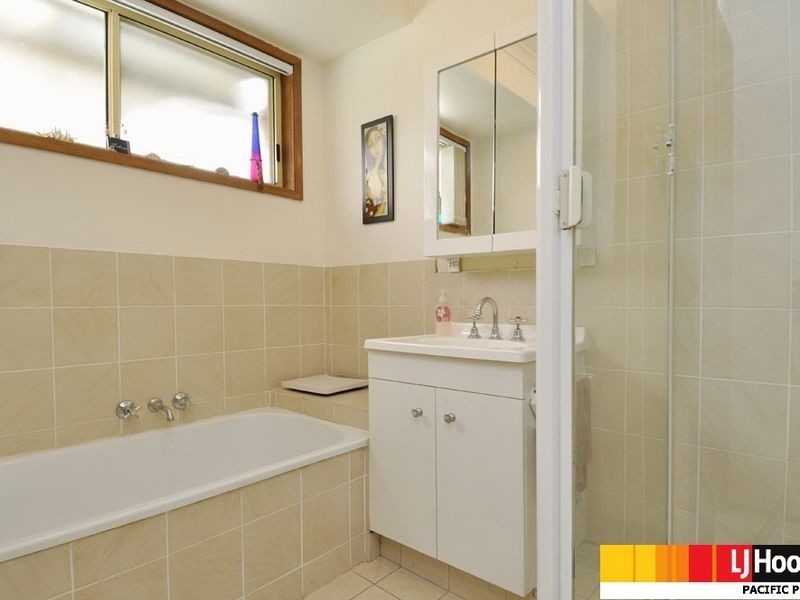 2/18 Paramount Place, Oxenford QLD 4210