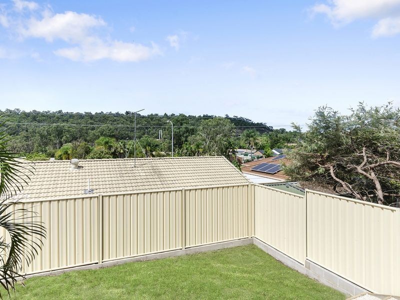 1/5 Hollywood Place, Oxenford QLD 4210