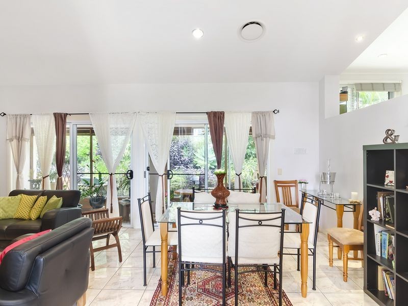 3 Nandi Terrace, Pacific Pines QLD 4211