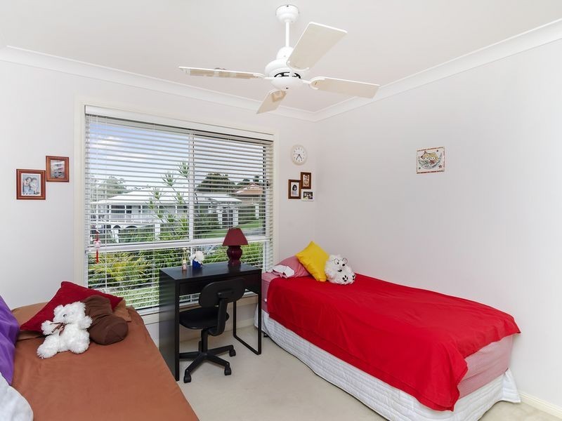 3 Nandi Terrace, Pacific Pines QLD 4211