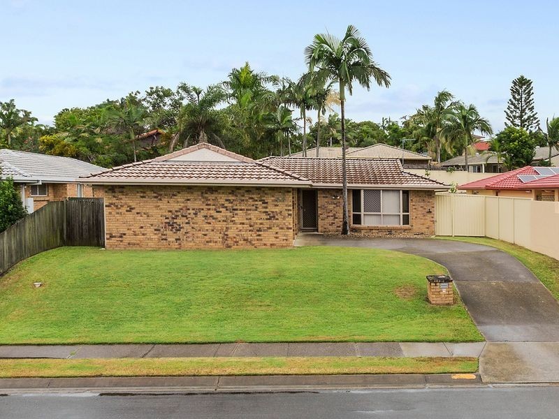 53 Allied Drive, Arundel QLD 4214